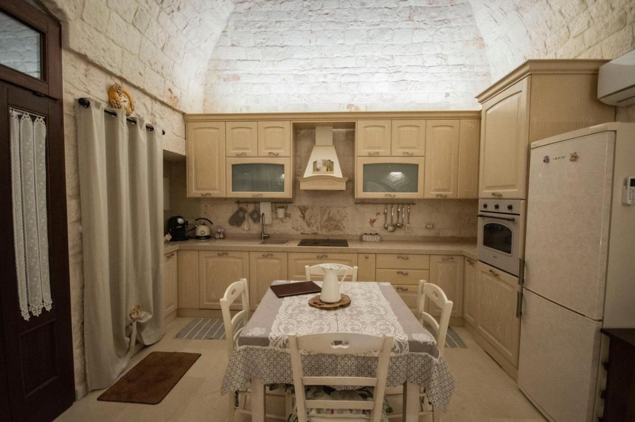 Locorotondo Stone House Villa Luaran gambar